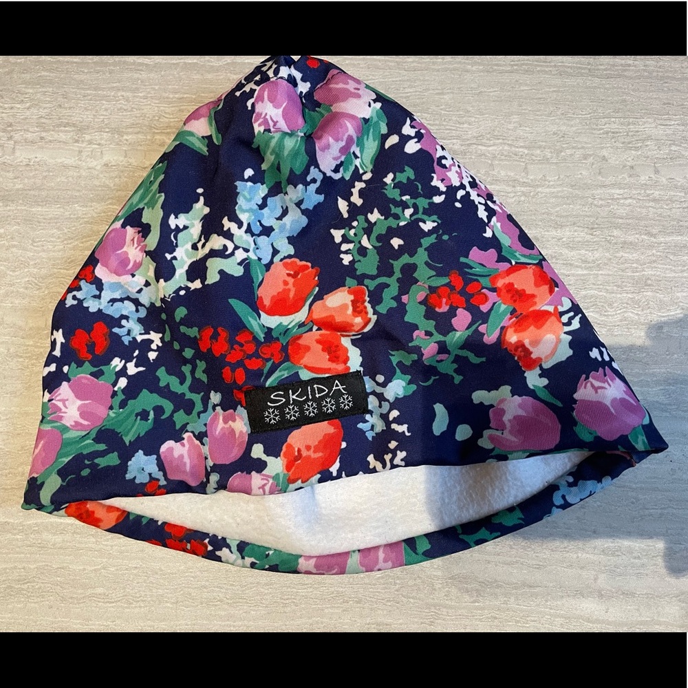 Skida beanie hat for skiing